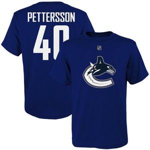Canucks Elias Pettersson T-Shirt in Medium